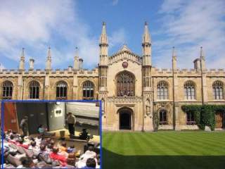 L'Universit di Cambridge -Un'aula durante una lezione
